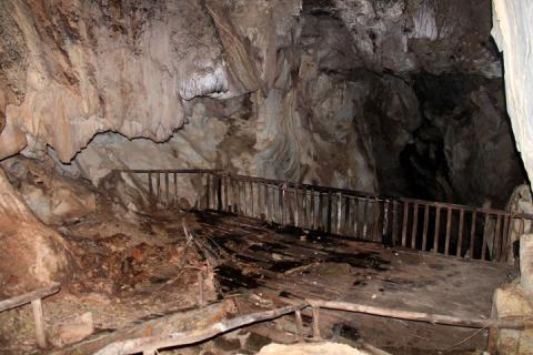 Ανάδειξη των σπηλαίων στα Λουτρά Πόζαρ